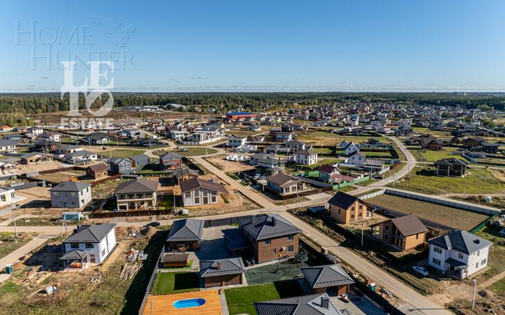 2-этажный коттедж 400 м² с отделкой