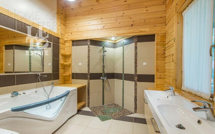 2-этажный коттедж 500 м² с отделкой