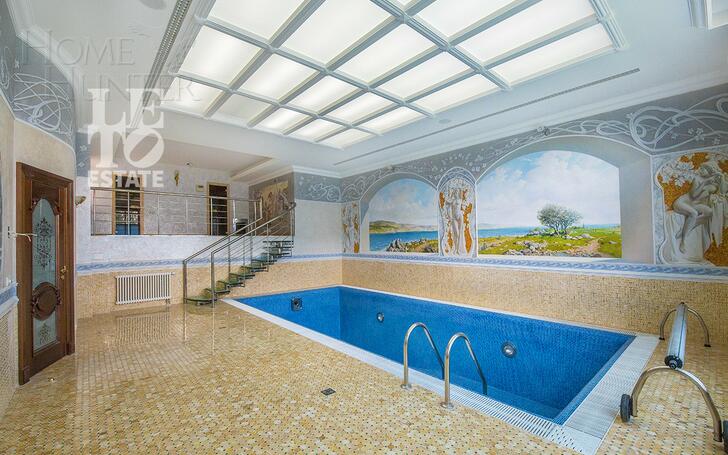 3-этажный коттедж 1 500 м² с отделкой