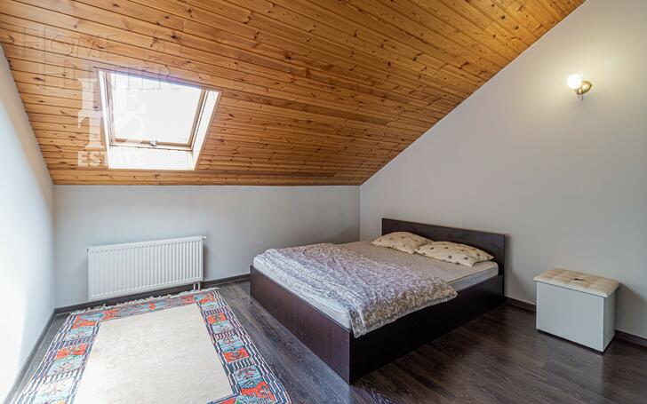 2-этажный коттедж 1 080 м² с отделкой