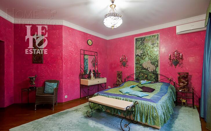 2-этажный коттедж 550 м² с отделкой