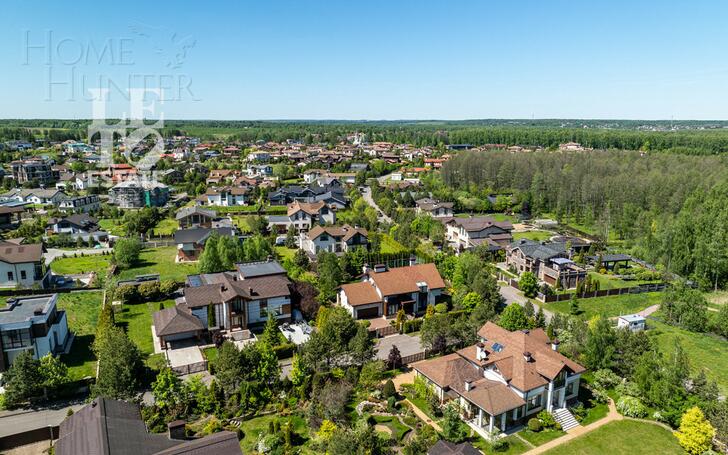 2-этажный коттедж 568.2 м² без отделки