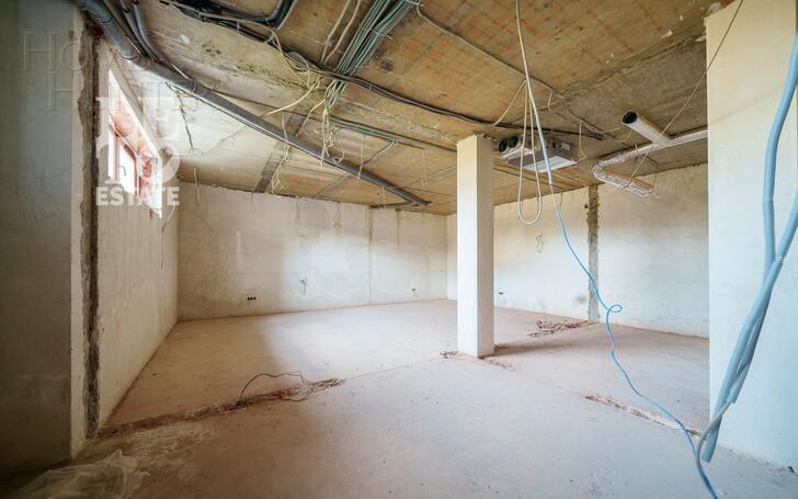 2-этажный коттедж 568.2 м² без отделки