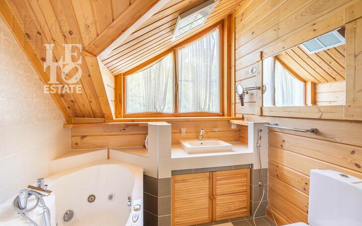 2-этажный коттедж 400 м² с отделкой