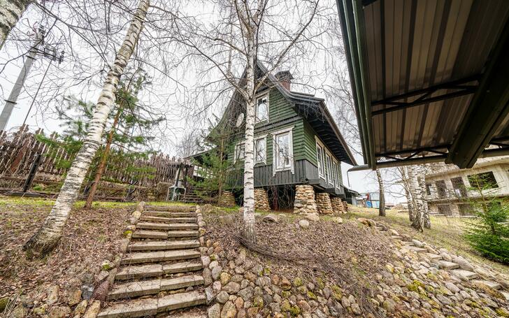 3-этажный коттедж 2 270 м² без отделки