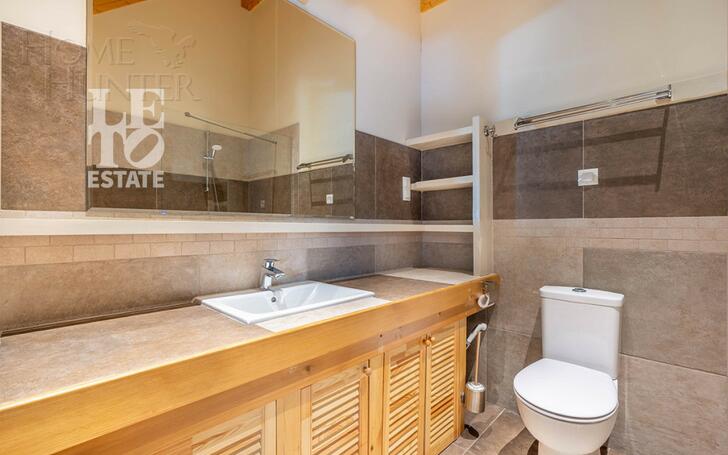 2-этажный коттедж 400 м² с отделкой