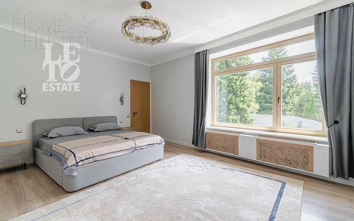 3-этажный коттедж 1 348 м² с отделкой