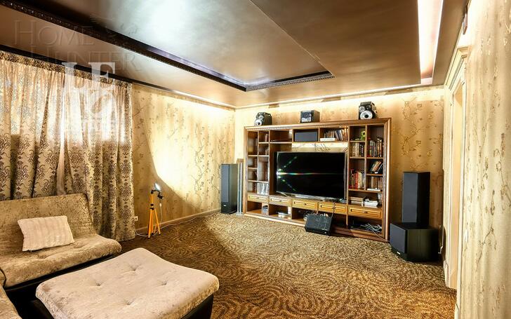 2-этажный коттедж 650 м² с отделкой