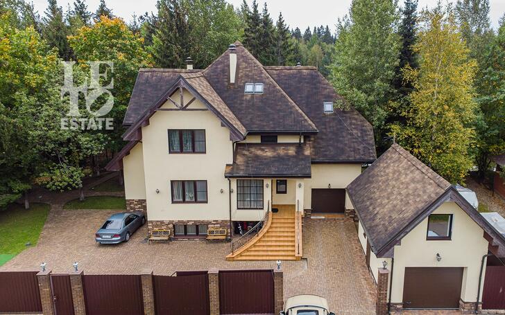 2-этажный коттедж 650 м² с отделкой