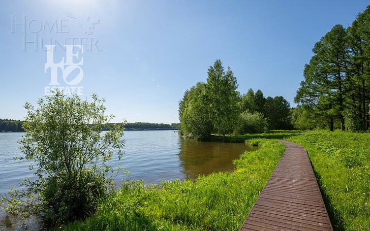 2-этажный коттедж 866 м² с отделкой