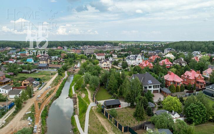 2-этажный коттедж 406.4 м² без отделки