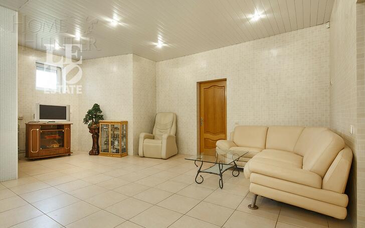 3-этажный коттедж 406 м² с отделкой