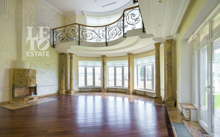 3-этажный коттедж 1 500 м² с отделкой