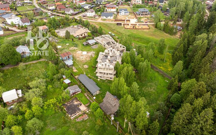 3-этажный коттедж 2 270 м² без отделки