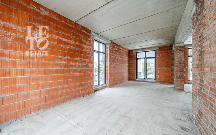 2-этажный коттедж 307 м² без отделки