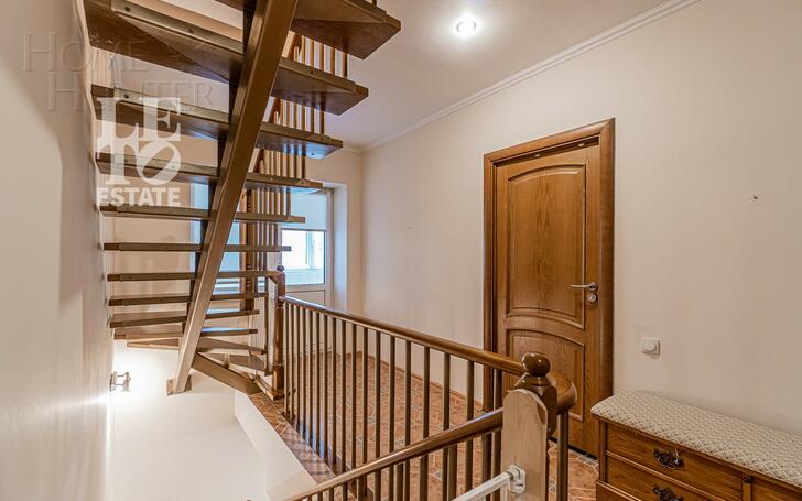 2-этажный коттедж 412.6 м² с отделкой