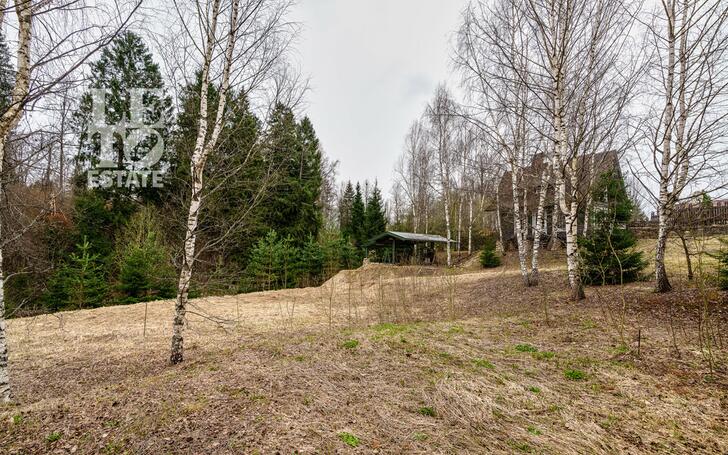 3-этажный коттедж 2 270 м² без отделки