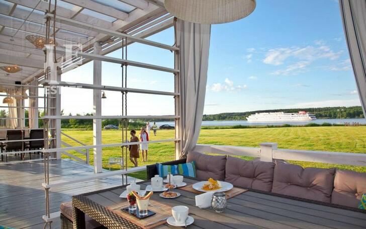 3-этажный коттедж 1 500 м² с отделкой