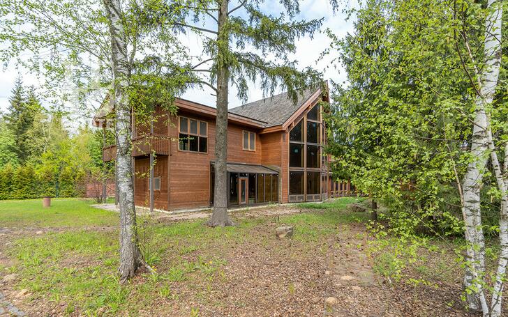 2-этажный коттедж 432.7 м² без отделки