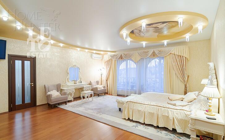 2-этажный коттедж 550 м² с отделкой