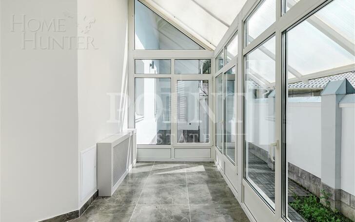 3-этажный коттедж 738 м² с отделкой