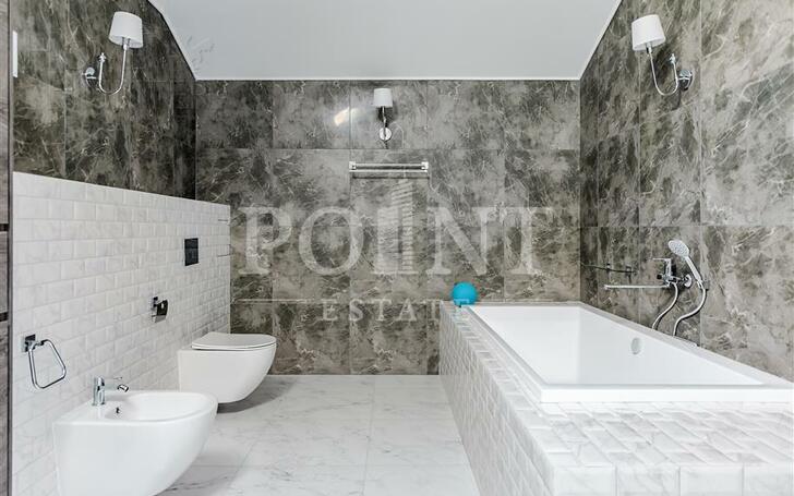 3-этажный коттедж 738 м² с отделкой