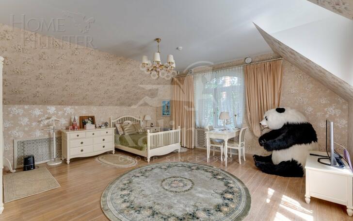 3-этажный коттедж 1 250 м² с отделкой
