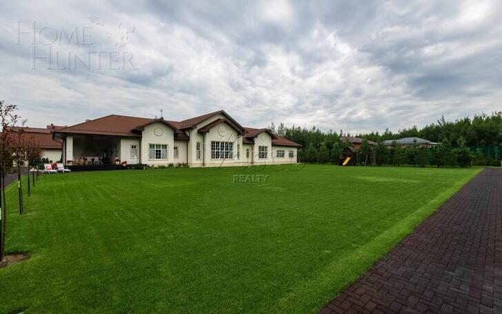 1-этажный коттедж 712 м² с отделкой
