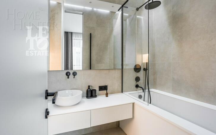 3-этажный таунхаус 244.7 м² с отделкой