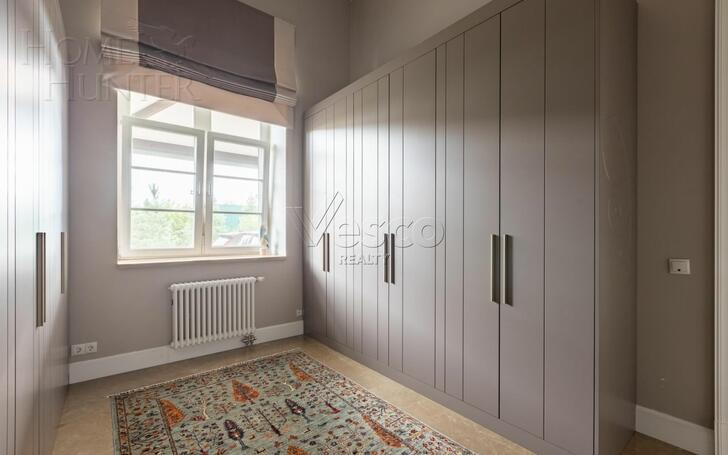 1-этажный коттедж 712 м² с отделкой