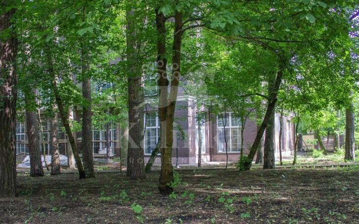 3-этажный коттедж 900 м² без отделки