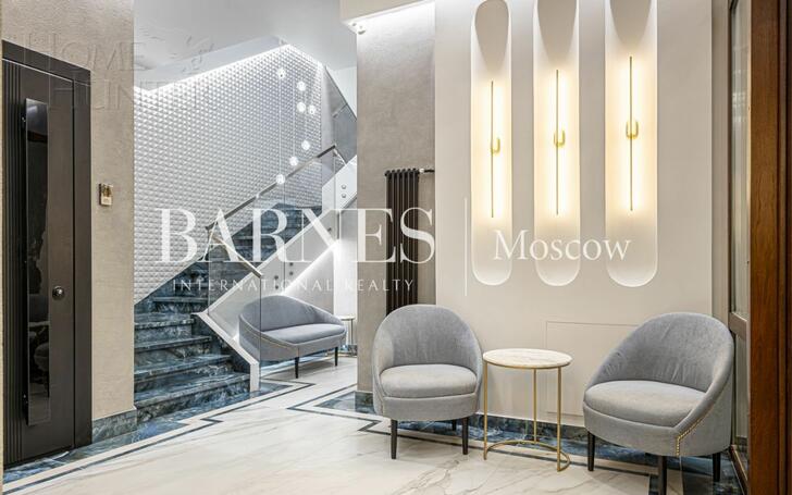 4-КОМН. АПАРТАМЕНТЫ С ОТДЕЛКОЙ 230 М² НА 1 ЭТАЖЕ