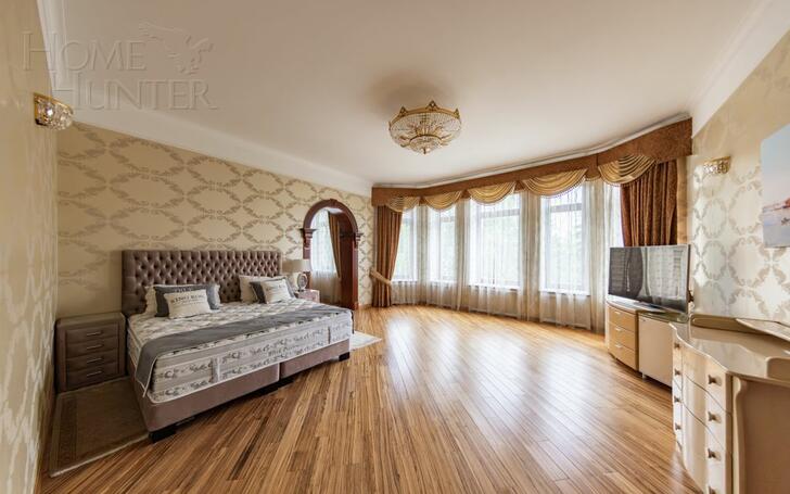 3-этажный коттедж 2 009 м² с отделкой