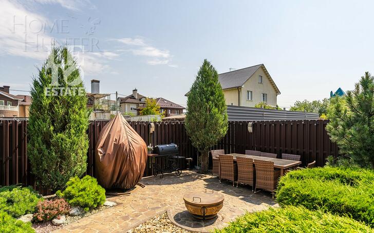 2-этажный коттедж 500 м² с отделкой