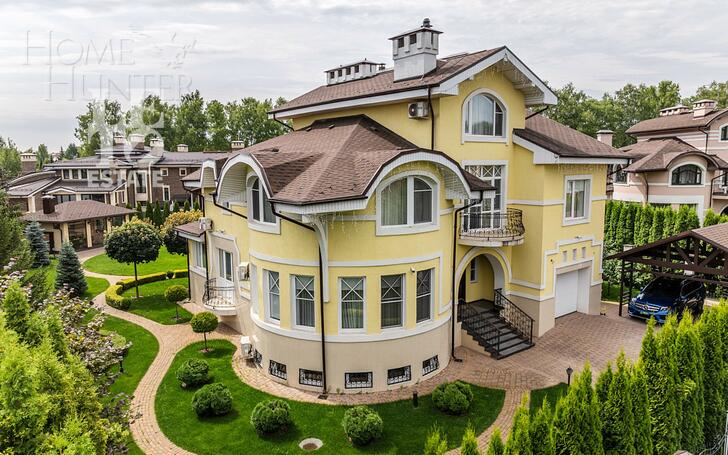 2-этажный коттедж 700 м² с отделкой