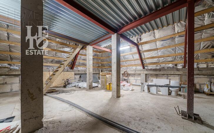 2-этажный коттедж 300.2 м² без отделки