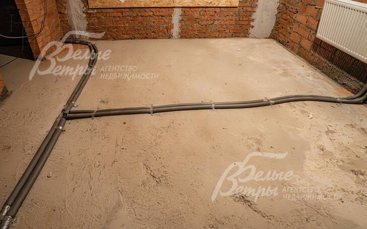 3-этажный коттедж 530 м² без отделки