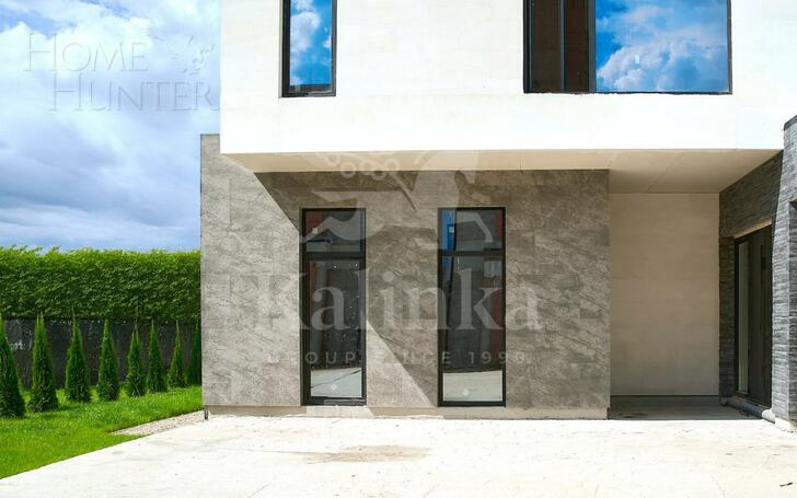 2-этажный коттедж 393.85 м² без отделки