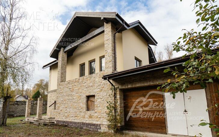 3-этажный коттедж 530 м² без отделки