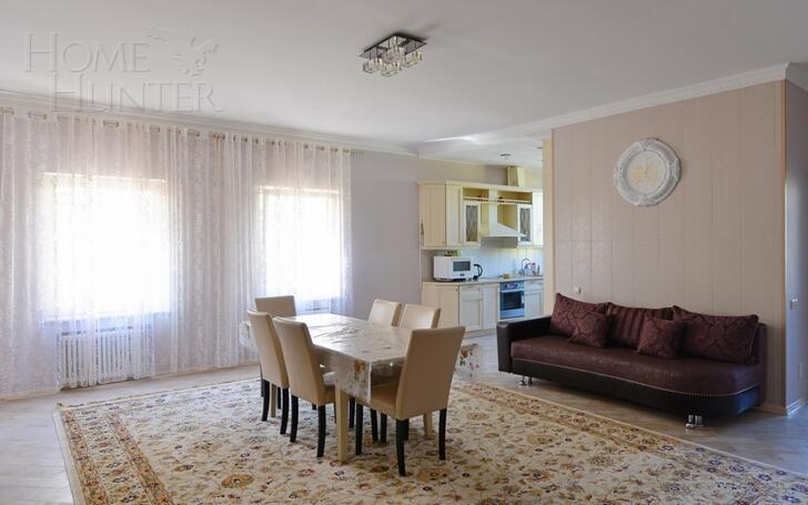 2-этажный коттедж 600 м² с отделкой