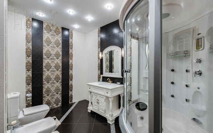 3-этажный коттедж 1 650 м² с отделкой