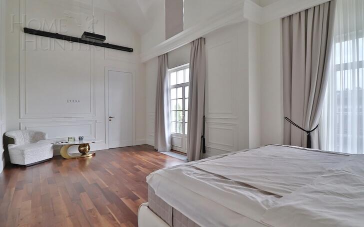 2-этажный коттедж 250 м² с отделкой