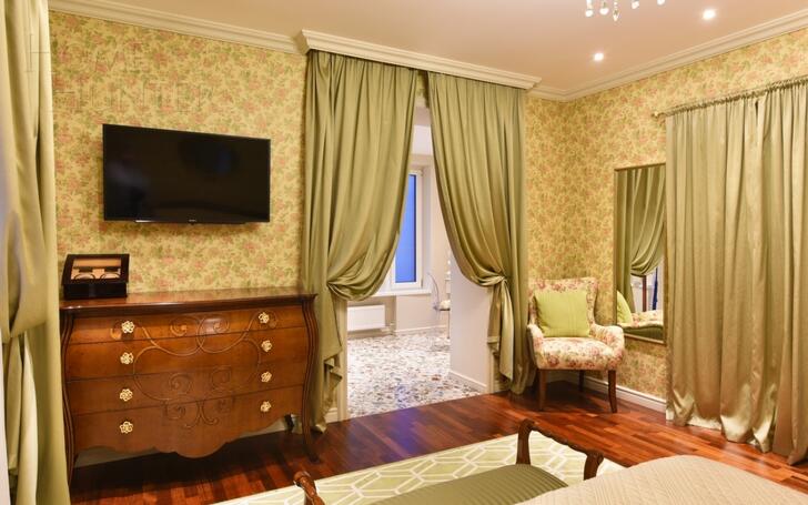 3-этажный коттедж 450 м² с отделкой