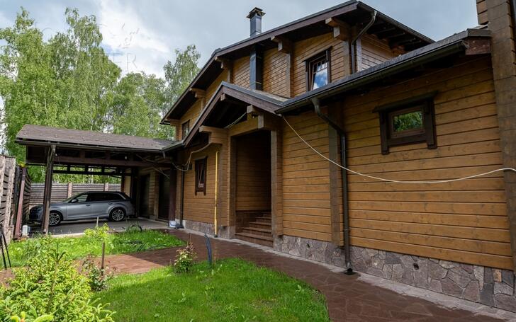 2-этажный коттедж 600 м² с отделкой