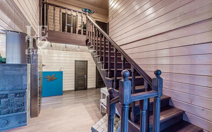 2-этажный коттедж 229.5 м² с отделкой