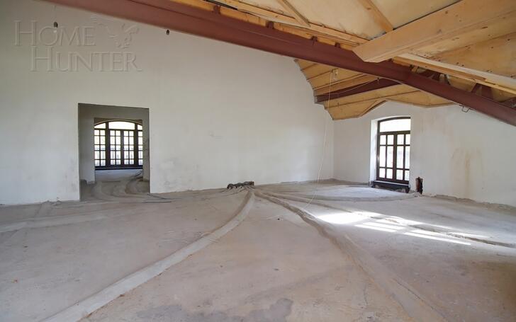 2-этажный коттедж 900 м² без отделки