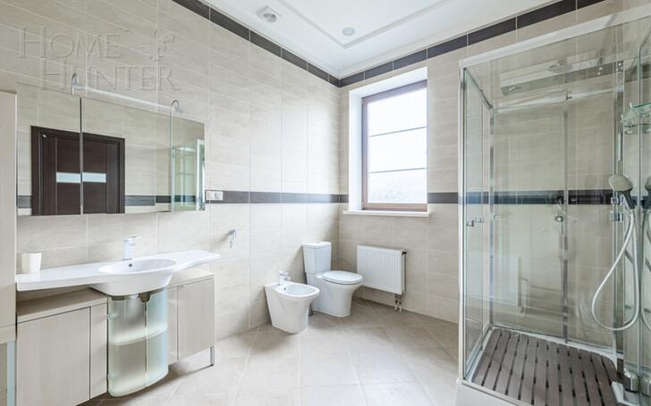 2-этажный таунхаус 220 м² с отделкой