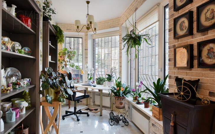 3-этажный коттедж 450 м² с отделкой