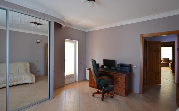 2-этажный коттедж 600 м² с отделкой