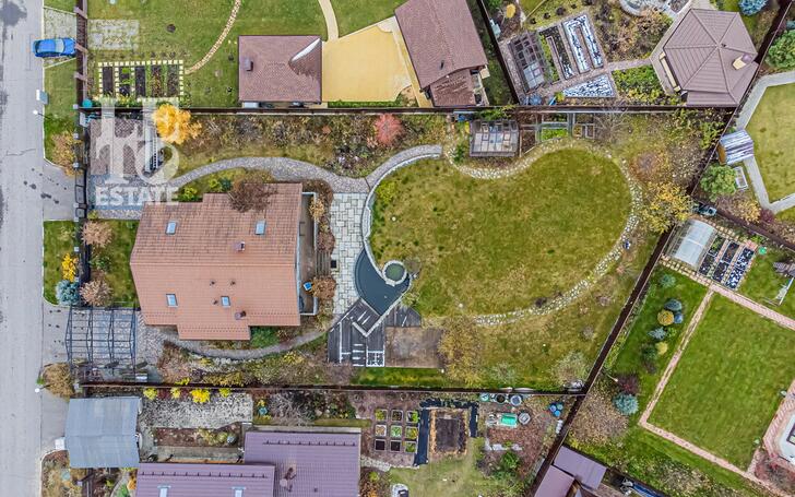 2-этажный коттедж 229.5 м² с отделкой